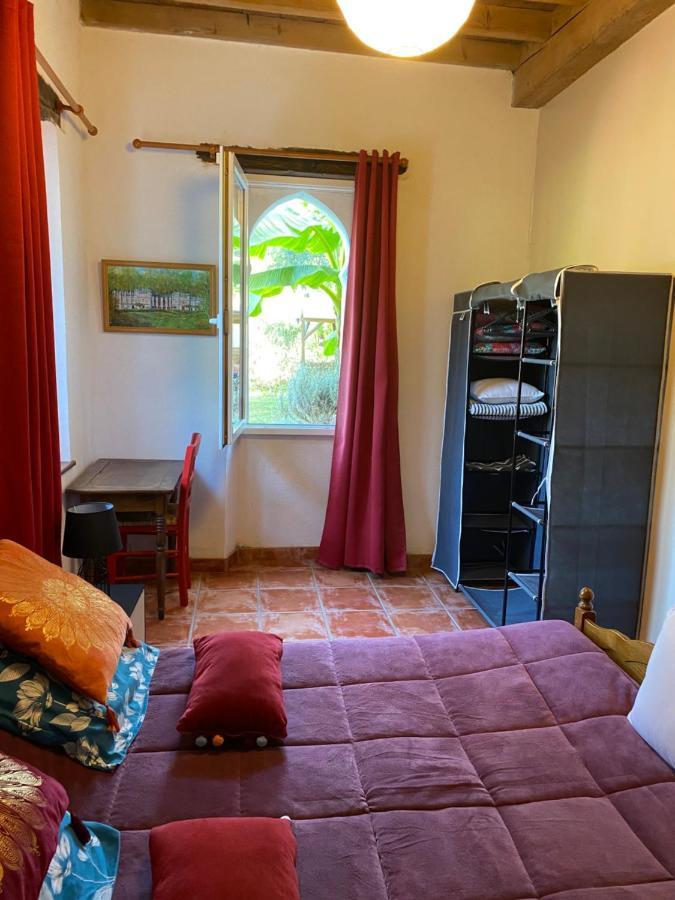 La Tuilerie 1860 Bed & Breakfast Biaudos Екстериор снимка